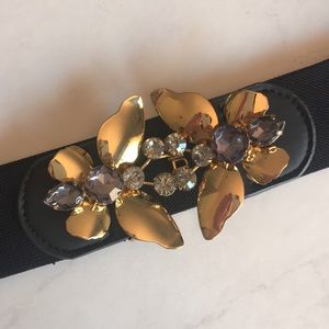 Bcbg butterfly belt